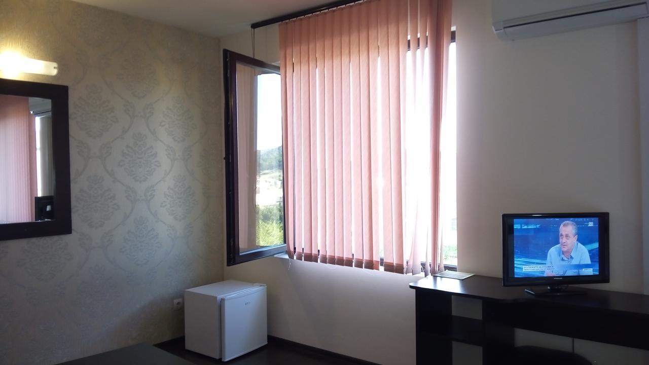 Hotel Enchevi キルコヴォ エクステリア 写真
